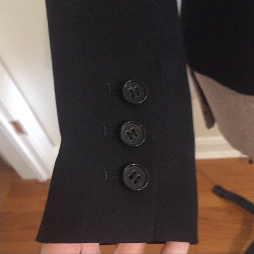 NWOT Theory Black Blazer - Picture 4 of 7
